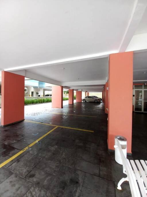 Apartamento 500M Da Praia Enseada, Гуаружа Экстерьер фото
