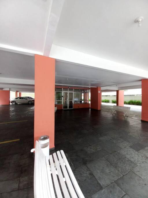 Apartamento 500M Da Praia Enseada, Гуаружа Экстерьер фото