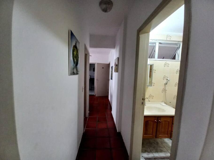 Apartamento 500M Da Praia Enseada, Гуаружа Экстерьер фото